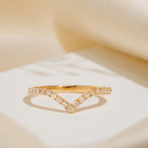 V Diamond Ring