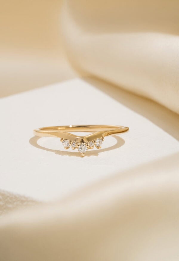 Tiara Petit Ring