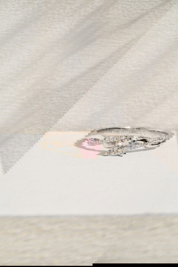 Anillo Entrelazados